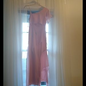 Keepsake gown--new condition